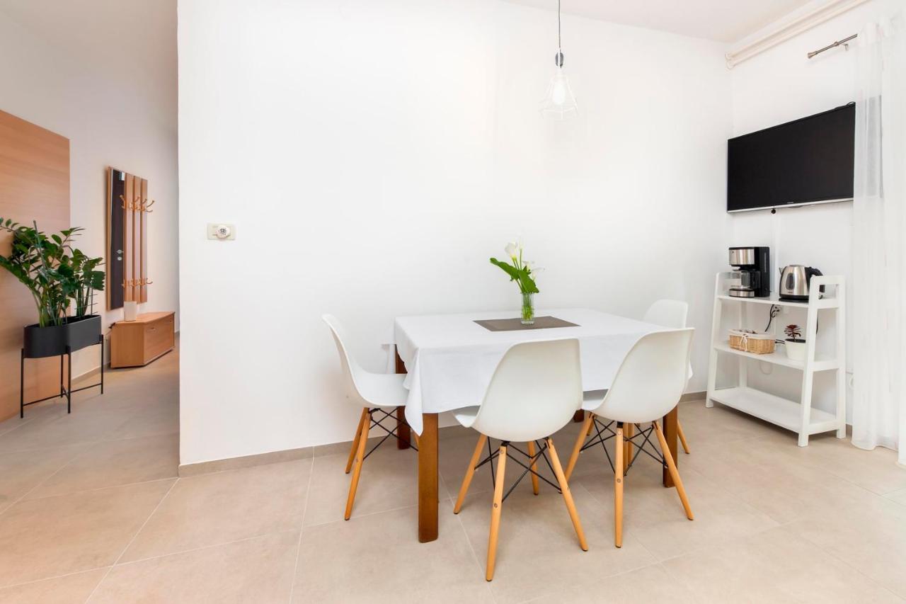 Apartments Magnolia Rovinj Eksteriør bilde